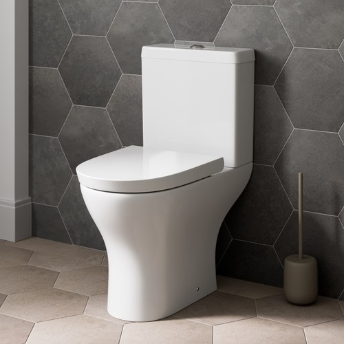 Close coupled toilet - close,